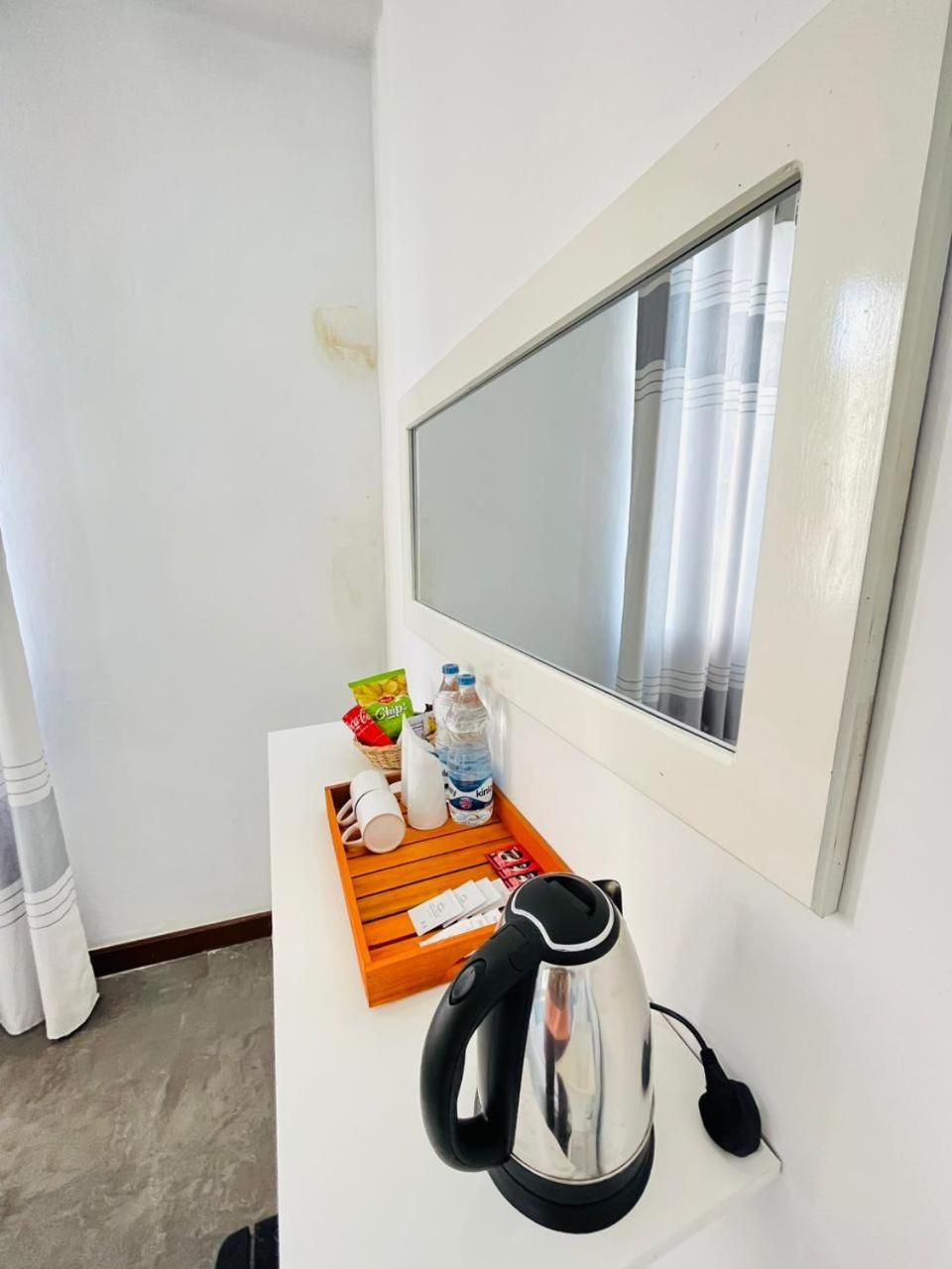 Sunset Sands Hikkaduwa Εξωτερικό φωτογραφία